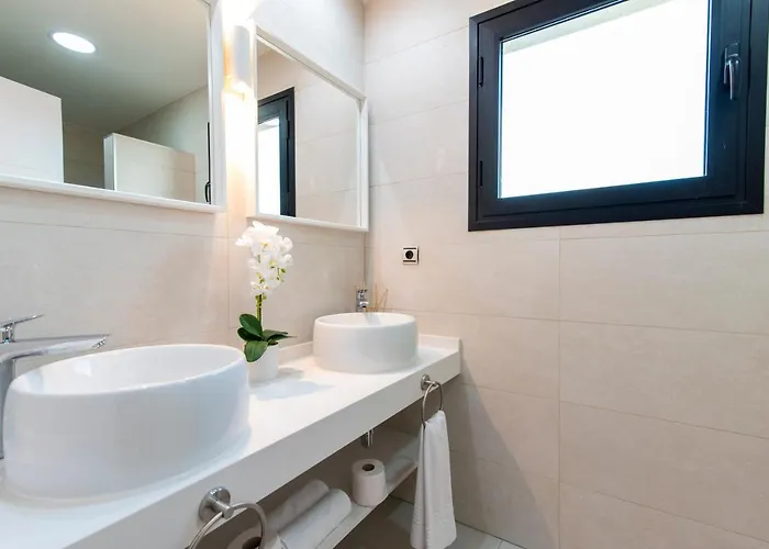 Willa Ereza Boraen Corralejo